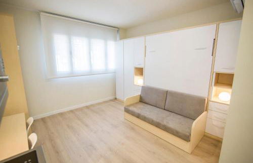 Apartamentos Plaza de Santiago - Estudios Turisticos - 1 LLAVE - Foto 44