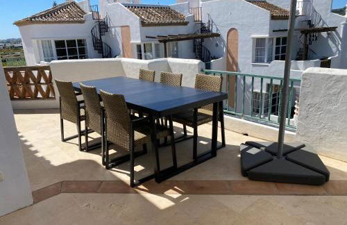 Casa Mariana Penthaus apartment with golf and mountains view - Photo 27