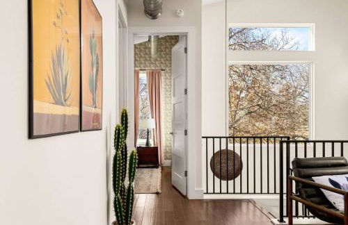 SoCo Cowgirl: Pool, Putt, Karaoke, Spa, 2mi to DT - Foto 48