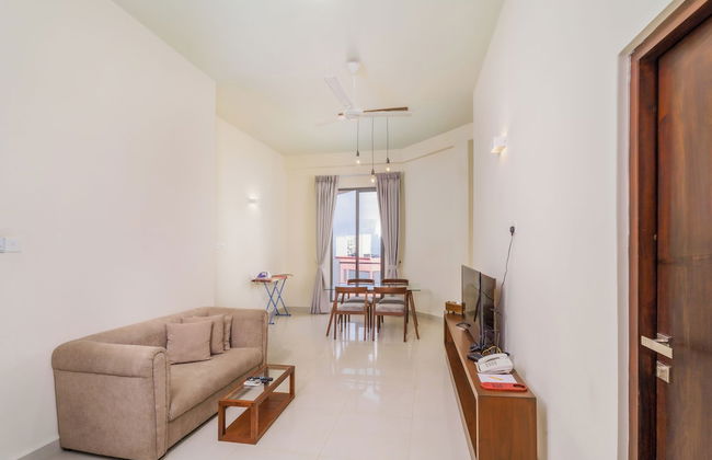 Marine Suites - Photo 48