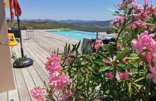 Villa La Voile au Vent - Sur les collines de la Cadière d'Azur - Villa spacieuse, 4 chambres, climatisée avec piscine à débordement, Vue mer et collines - Foto 28