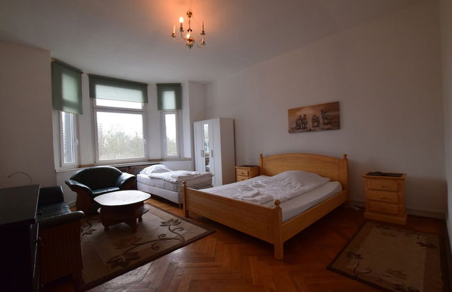 Tolstov-Hotels Large 3,5 Room Apartment - Foto 25