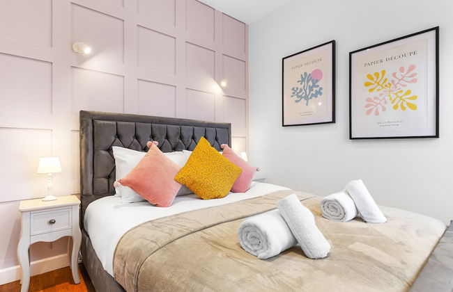 Stunning 1 Bed Apartment Near Heathrow London - Photo 4
