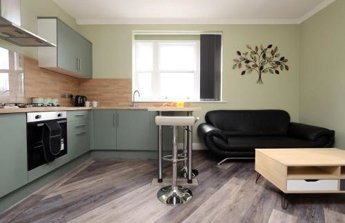 Modern Comfort 4 Bedrooms and Great Location - Foto 18