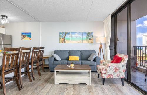 7FL Remodeled, Close to Beach & Dining with Free Parking - Photo 4