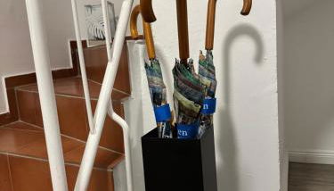 AhA - Photo 5, wardrobe