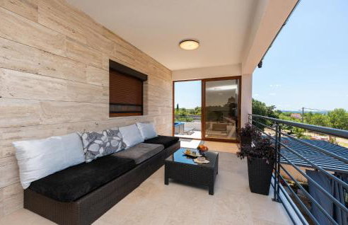 4 Bedroom Gorgeous Apartment In Korlat - Foto 10