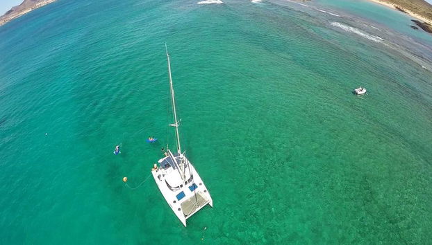 Navigation en catamaran vers l'île de Lobos au départ du port de Corralejo - Photo 5