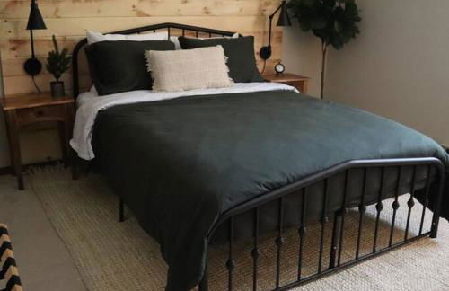 Luxe Lake Harmony Home, Game Room, Firepit, Deck - Foto 28