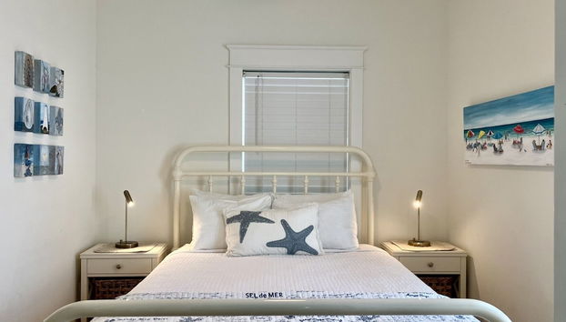 Bee/zhoo Small & Elegant - Foto 2, Habitación