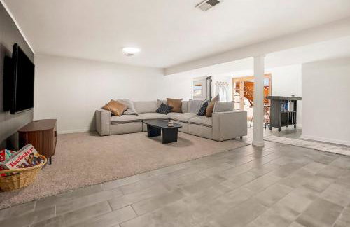 Heated Pool, Sleeps 12, World Cup, Family Rental - Foto 18