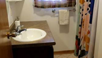 Cute Lakeside Cabins for Glamping Stays in Fergus Falls, Minnesota - Foto 2