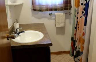 Cute Lakeside Cabins for Glamping Stays in Fergus Falls, Minnesota - Foto 2