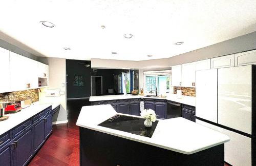 Wellington Pool House With Spa and Putting Green - Foto 11