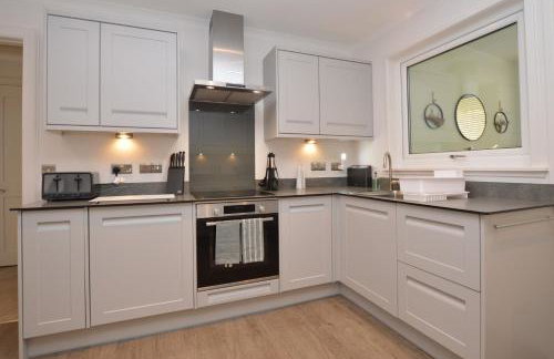 Dunbheag Cottage - Photo 14