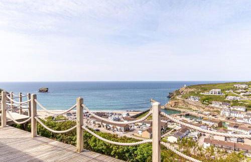 Sea views, Cornwall, Portreath, hot tub, sauna - Photo 3