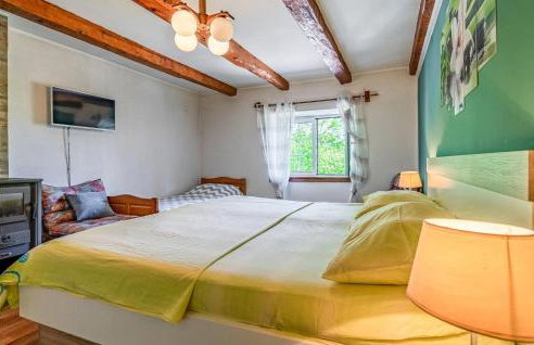 2 Bedroom Nice Home In Fuzine - Foto 24