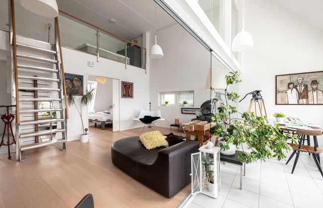 2ndhomes Gorgeous & Unique Top Floor Apt - Foto 1