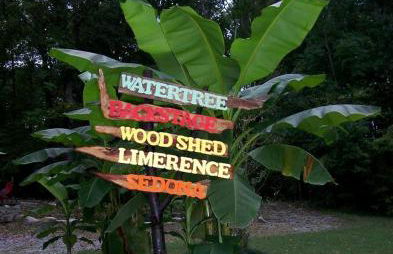 Cozy Wood Shed Tiny House Near Old Hickory Lake w/ Full Kitchen, Fire Pit & Breakfast - Foto 10