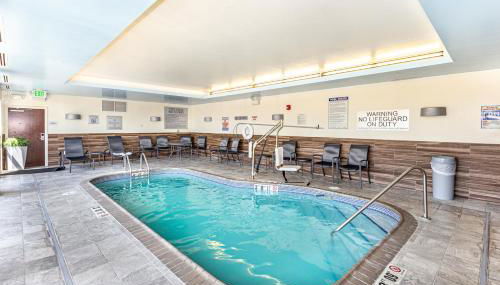 Starboard Point: Stunning Luxury Condo in the heart of DL! - Foto 4