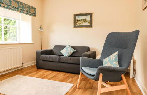 Grange House - Photo 10