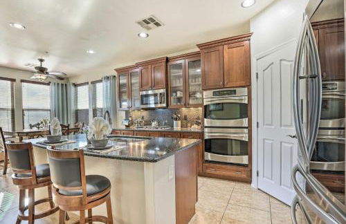 Game Room, Serene Backyard! Luxe Goodyear Home - Foto 14