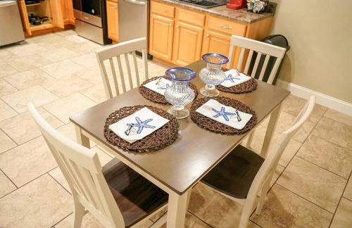 Bright & Cozy Dual Apartments in Moss Point -AB- - Foto 5