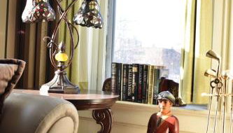 Historic Manor Overlooking Park - Foto 4