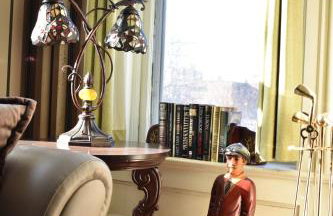 Historic Manor Overlooking Park - Foto 4