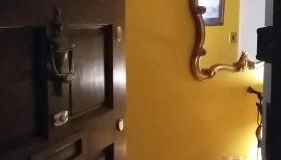 Edinburgh TWO BEDROOM apartment with free side street parking 24 hours - Foto 1