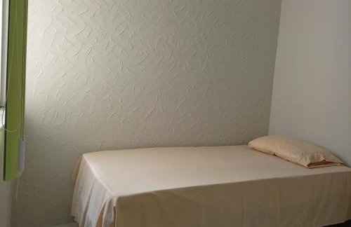 Apartamento espaçoso com 3 quartos para até 6 pessoas, Garagem coberta dentro do condomínio e Check-in Automático via Fechadura com senha - Foto 55