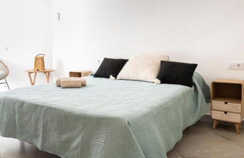 VILLA WINE & BEACH Design and Luxury in Cala Crancs - Foto 31