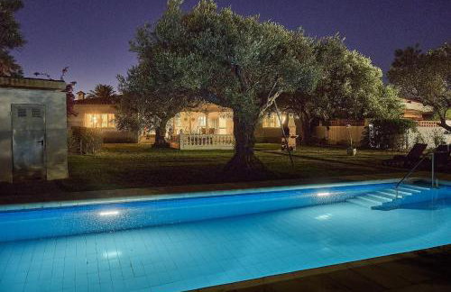 Villa with great garden and pool - Foto 4