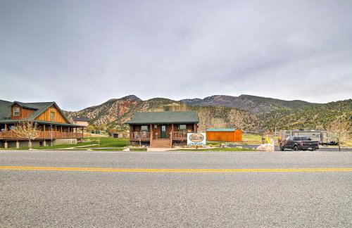 Rustic Cabin Near Palisade State Park with Deck! - Foto 27