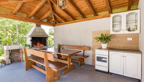 Charming Villa with Pool - Foto 5