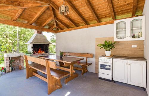 Charming Villa with Pool - Foto 5