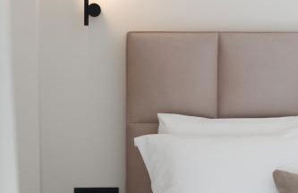 Elysian Boutique Suites - Photo 11