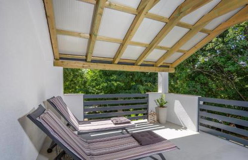 Lovely Home In Malinska Dubasnica - Foto 11