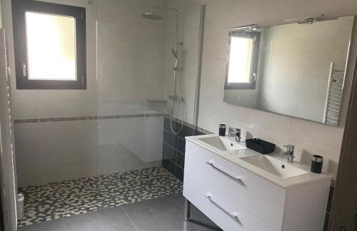 MAISON moderne avec piscine chauffée - Foto 12