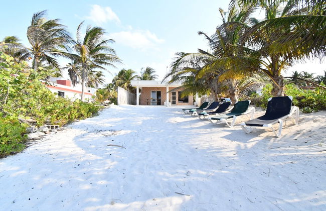 Arena y Mar Beachfront House, El Cuyo by The Spot Rentals - Foto 37