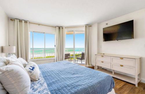 Hutchinson Island Beach Condo - Photo 3