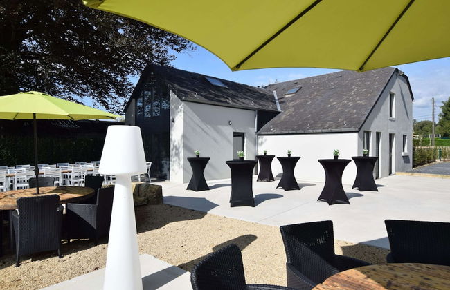 Group Villa With Pool & Sauna - Photo 40