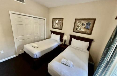 Entire Condo - 3Bed 2Bath- 5 mins to Disney Park - Foto 48