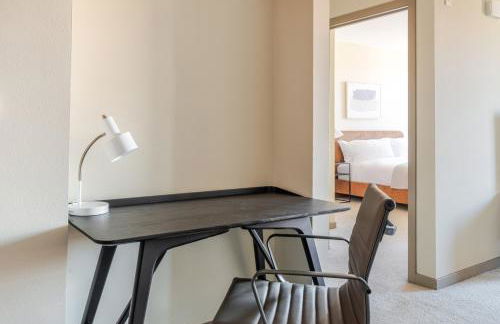 Blueground Contra Costa Centre pool nr Mt Diablo SFO-1901 - Foto 5