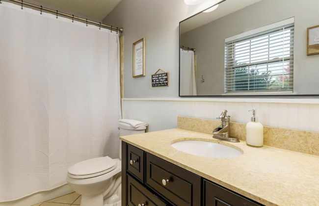 Gorgeous Alabama Home 4 Miles to Stadium Sleeps 8 - Foto 71