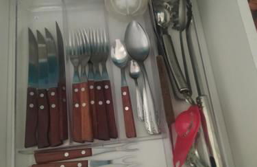 Apartamento Studio ao Lado da Praia com Wi-Fi e TV Smart - Foto 17