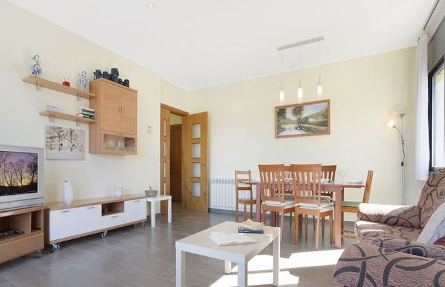 Camelia in Llafranc With 4 Bedrooms and 3 Bathrooms - Photo 3