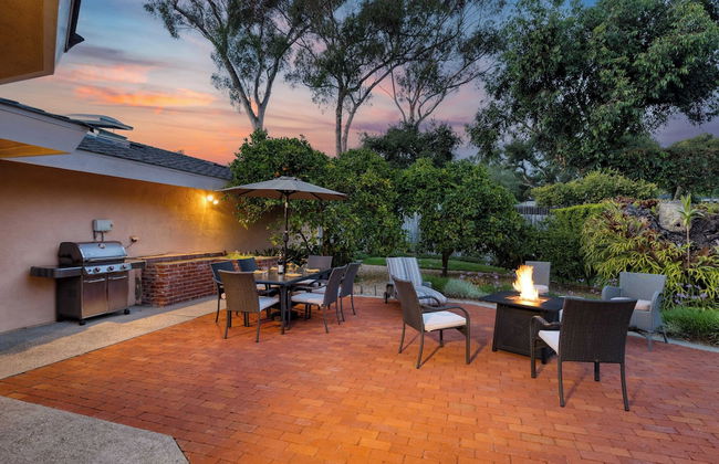 East Valley Manor by Avantstay Minutes to the Beach - Foto 32