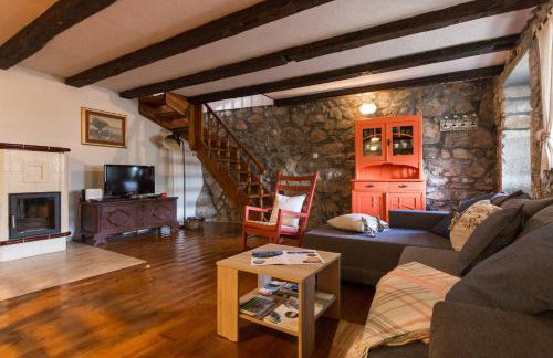 Captain's Villa with Swimming Pool - Photo 27