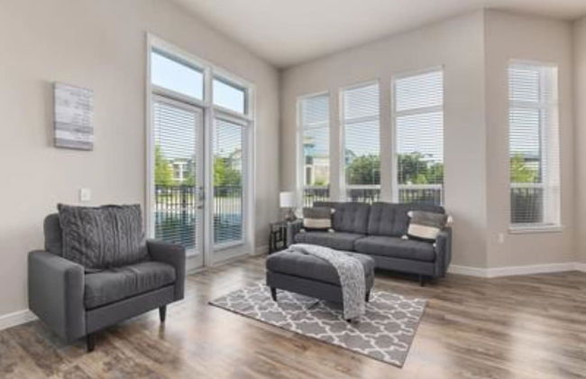 StayOvr at Galatyn Park - Richardson - Foto 49